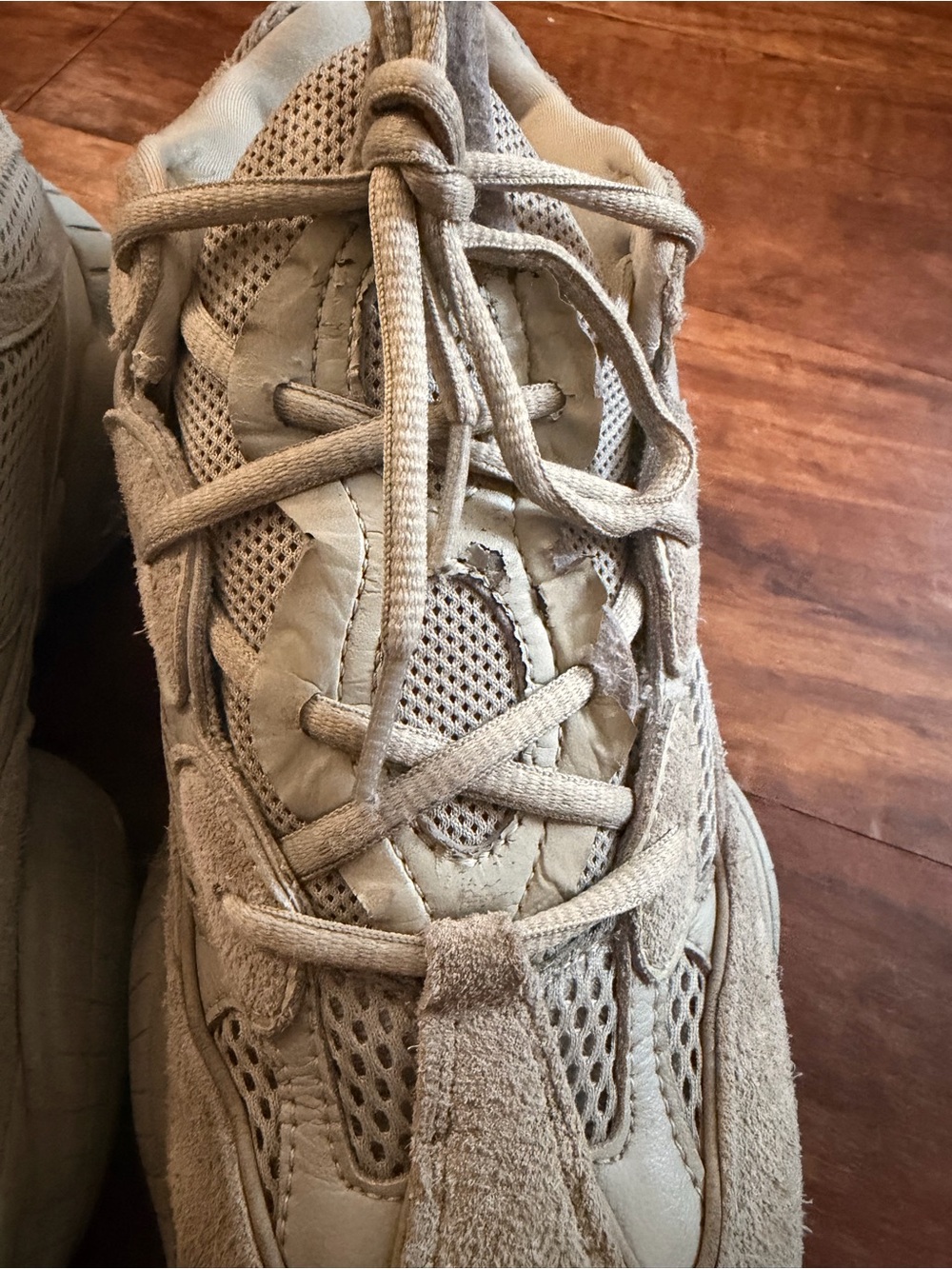 Size 10.5 - adidas Yeezy 500 Taupe Light Men’s Gray - Picture 6 of 9